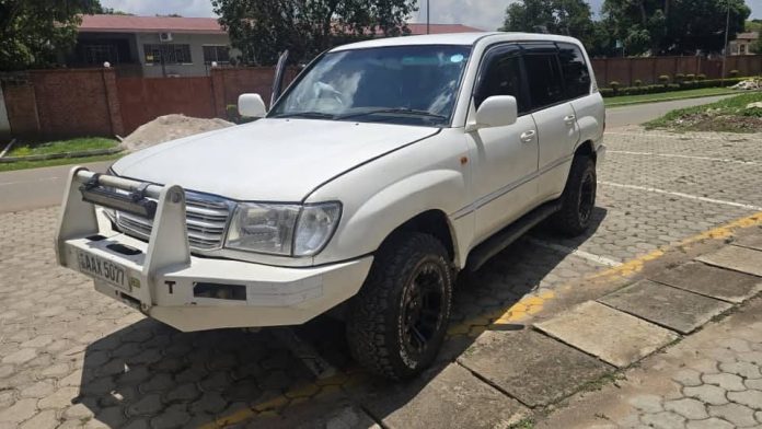 Discover reliable and affordable car rental services in Rwanda with Car Rentals Rwanda. Choose from self-drive 4×4 vehicles, sedans, vans, and luxury cars for safaris, city trips, and cross-border adventures.