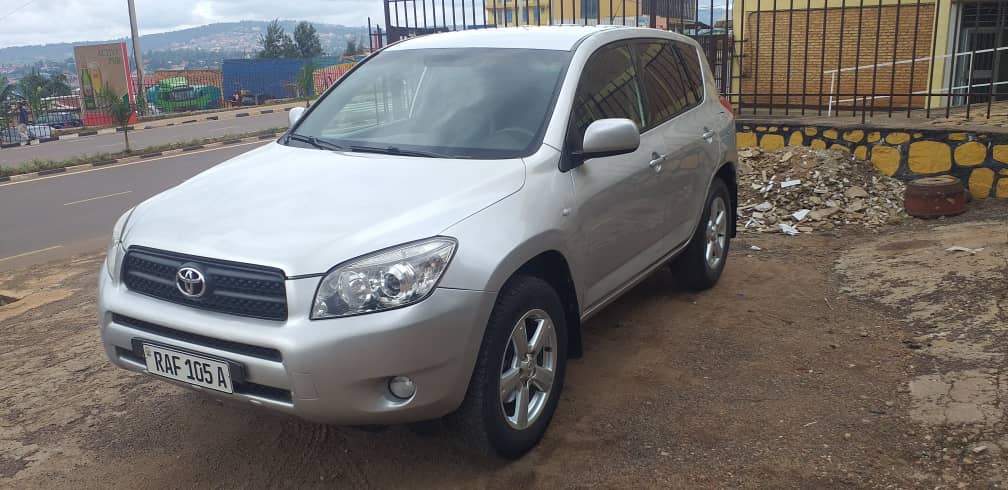 Self drive in Rwanda is one of the most rewarding ways to explore the country’s attractions, culture, and wildlife at your own pace. Known as the “Land of a Thousand Hills,” Rwanda offers excellent road infrastructure, clear signage