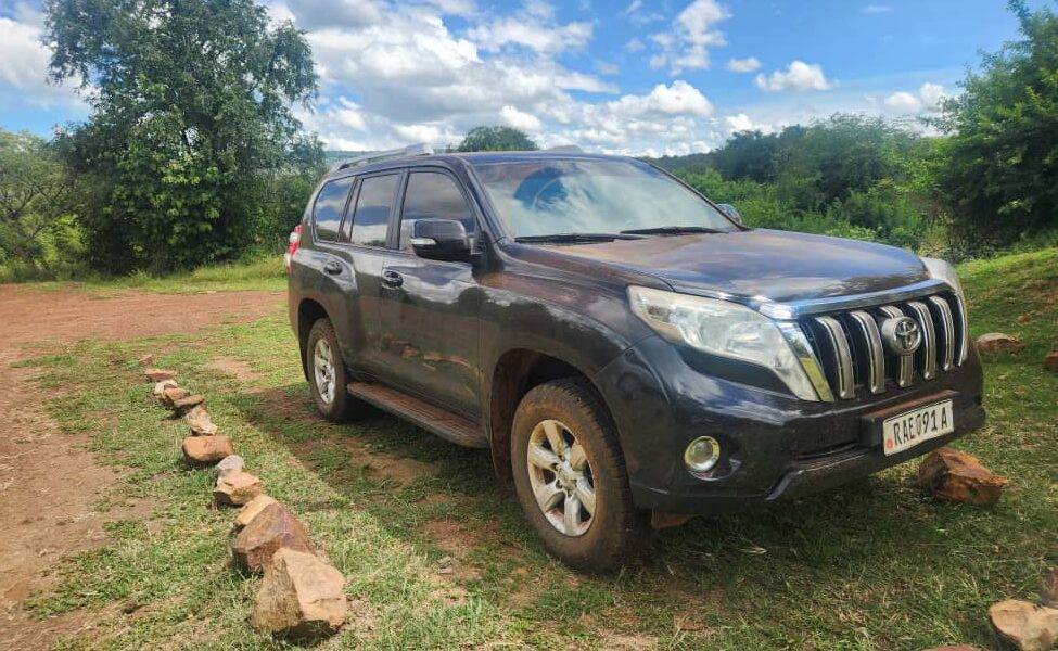 Complete guide to renting a car in Rwanda. Prices, vehicle types, tourist requirements, pickup locations & insider tips. Rental cars from $35/day in Kigali.