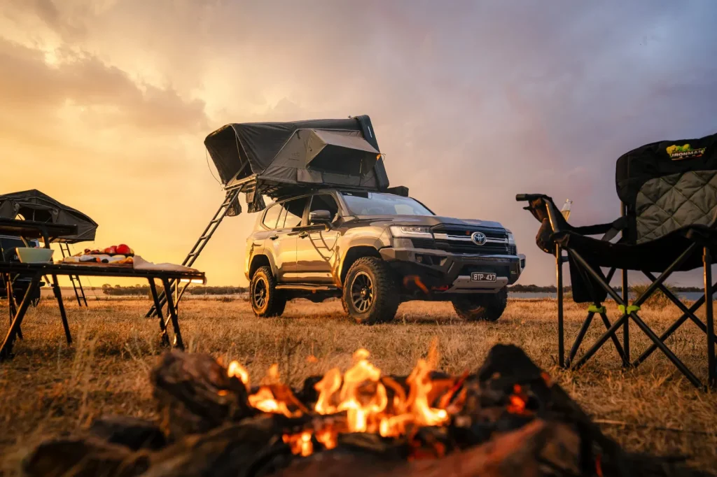 Rent 4×4 vehicles with rooftop tents in Rwanda for self-drive safaris and camping trips. Reliable vehicles, flexible rentals, and expert support.