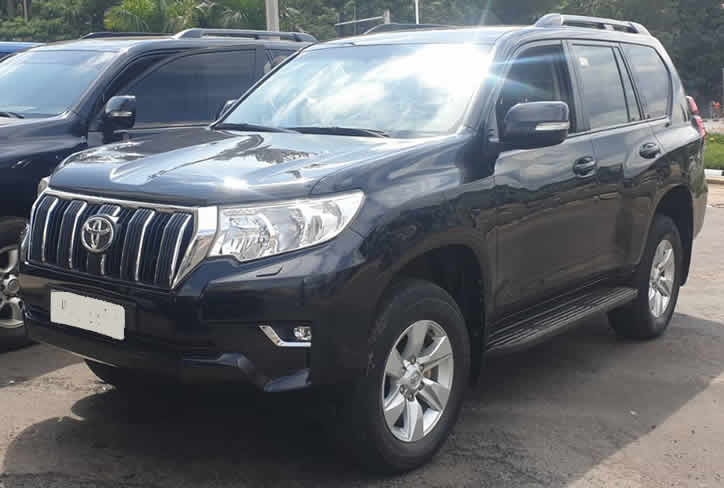 Find the best car rental deals in Rwanda with transparent pricing, SUVs and 4×4 options, airport pickup, and flexible self-drive or driver-guide hire. Long-Term Car Rental Rwanda | Monthly & Extended Car Hire