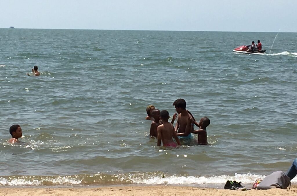 Hire a car for Lake Kivu Rwanda. Drive to Gisenyi, Rubavu & Kibuye. Stunning scenery, boat cruises & beaches. Book from $40/day with Car Rentals Rwanda.