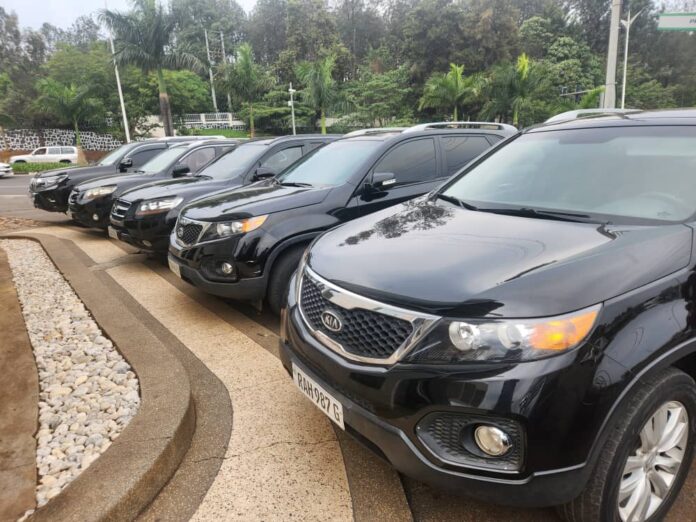 Car rental Rwanda 2026 — Toyota RAV4 from $40/day, Land Cruiser Prado from $70/day. Updated guide with 2026 permit prices, new routes & booking tips. Free Kigali delivery.